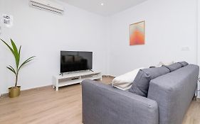 Marmoles 21, City Center Apartment